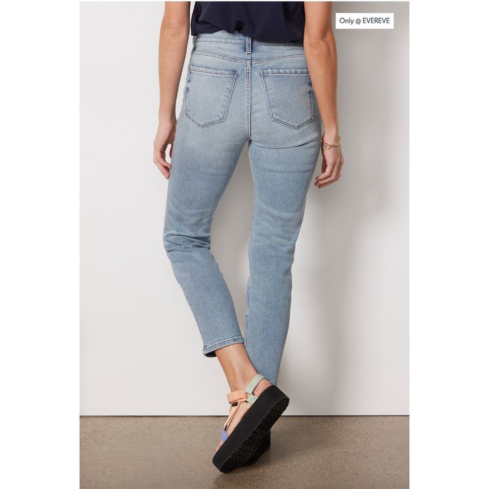 EVEREVE NWT Ever Straight Denim Light Wash Jean // 00 - Picture 3 of 12